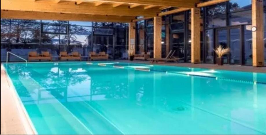 Apartmany Centro & Jacuzzi Piest'any Exteriör bild